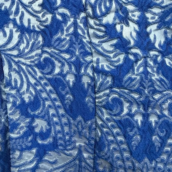 Betsey Johnson Blue and White Patterned Dress - Picture 4 of 4